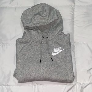 Nike Sportswear Club